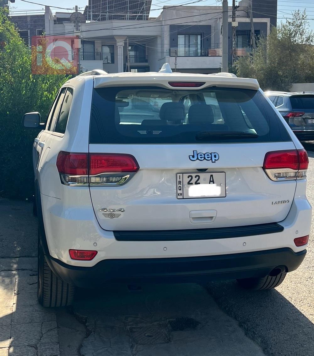 جیپ گراند شیرۆکی